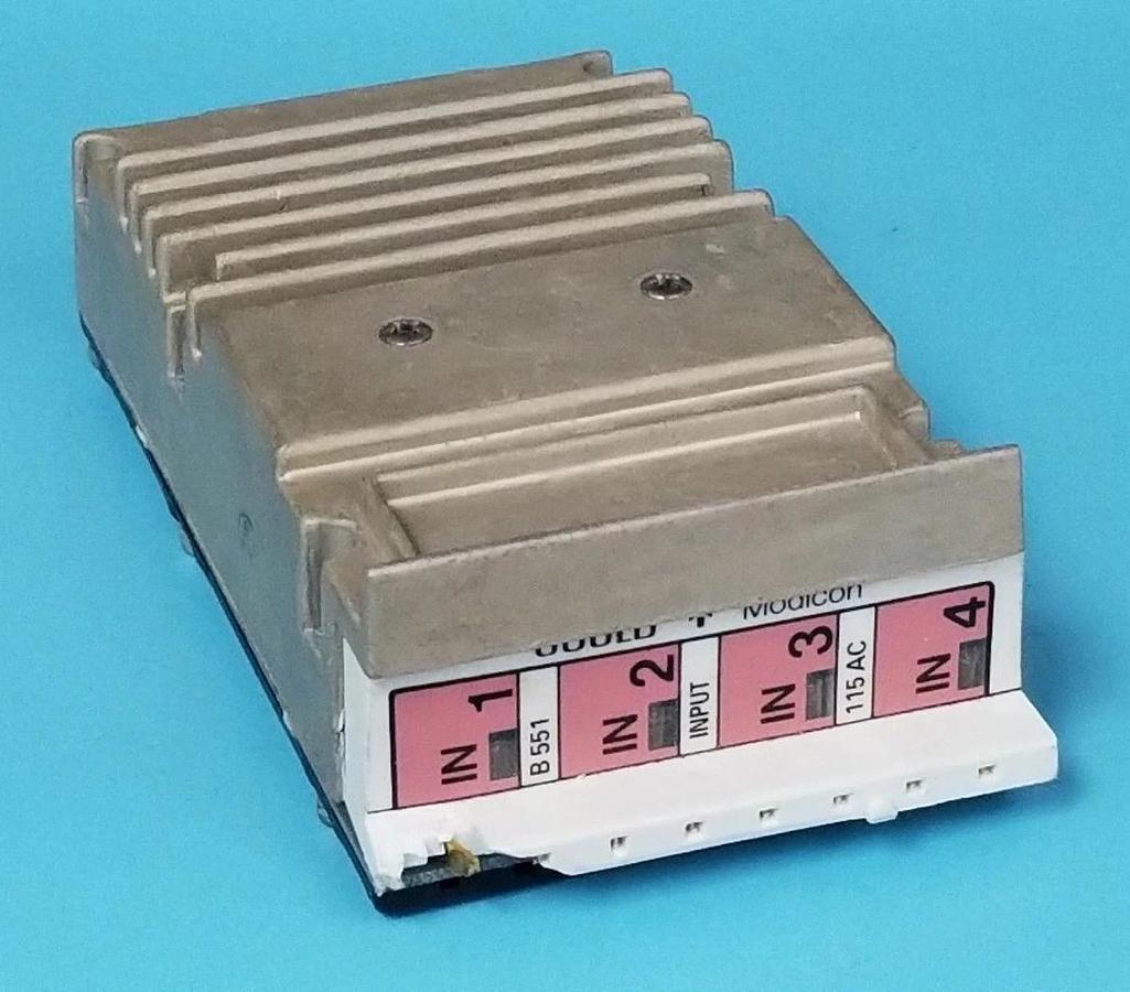 Used GOULD MODICON AS-B551-000 INPUT MODULE 115VAC B551