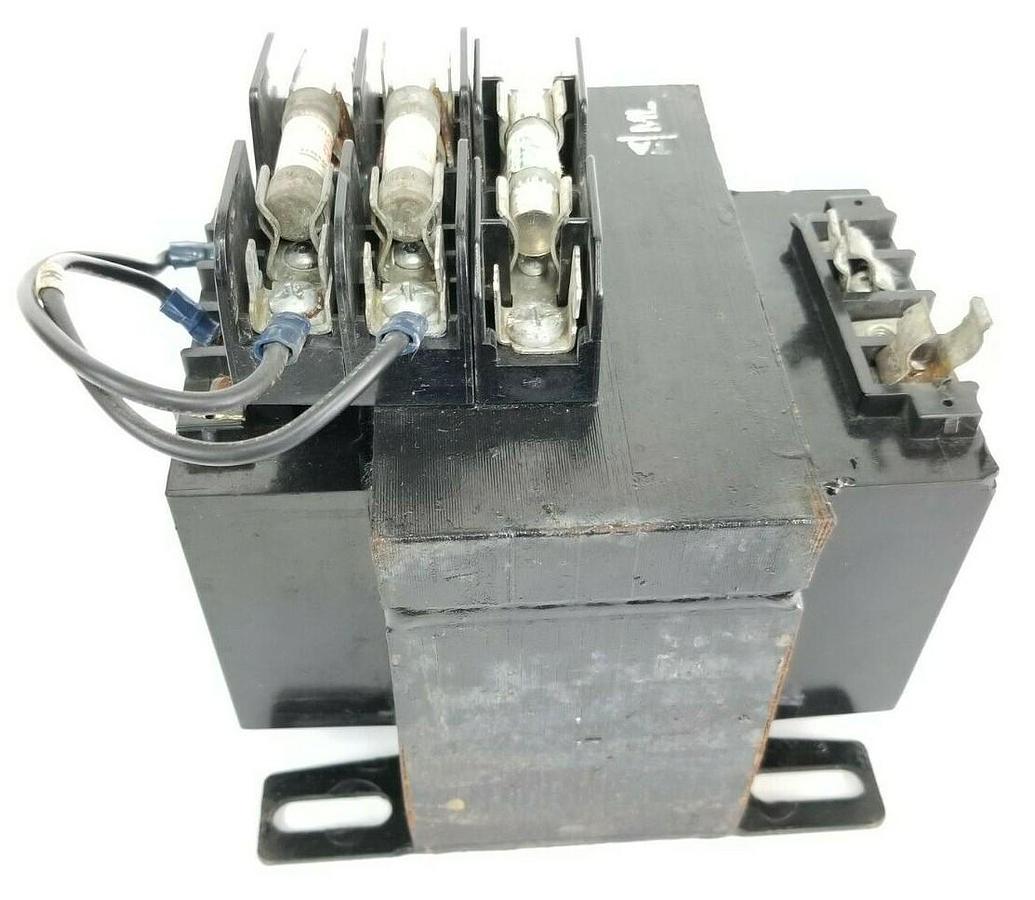 Used CUTLER HAMMER C0500E3CFB CONTROL TRANSFORMER 500VA 50/60HZ B500-2195-8