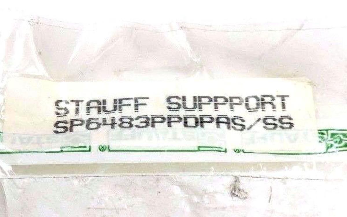 Used LOT OF 2 NIB STAUFF SP6483PPDPAS/SS PLASTIC SUPPORT MOUNTS SP6483PPDPASSS