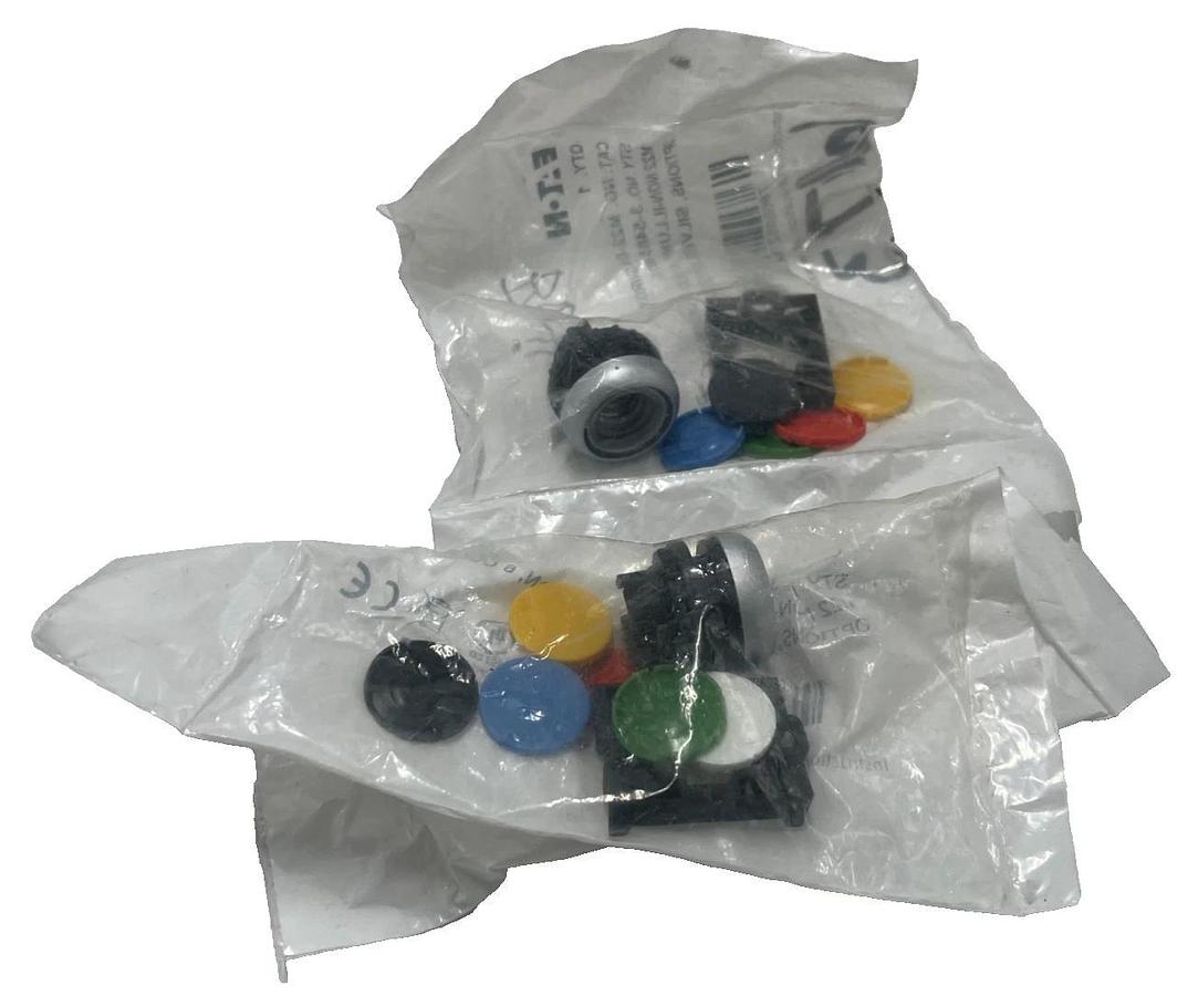 2 Eaton M22-D-X-SWRGYB Pushbutton Operator 22.5mm Non-Illum Momentary MultiColor