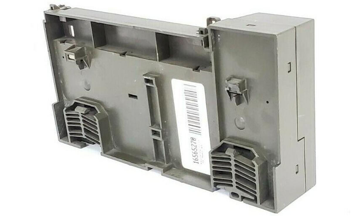 Used SIEMENS 6ES71931CL000XA0 TERMINAL BLOCK 6ES7 193-1CL00-0XA0, 193-1CL00-0XA0