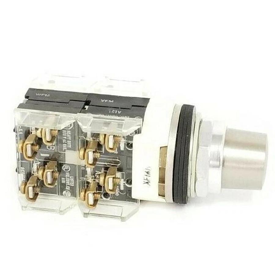NIB ALLEN BRADLEY 800T-J42KE7BBNA SELECTOR SWITCH 800T-J42KE7 SER. N