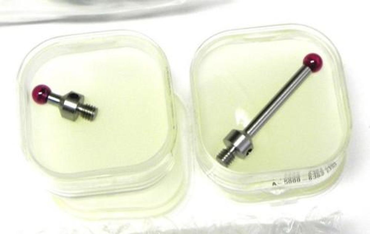 Used RENISHAW LTO2S A-2030-0183-01 PROBE KIT W/ A-2063-7600-02 AND ACCS. LT0S2 NEW