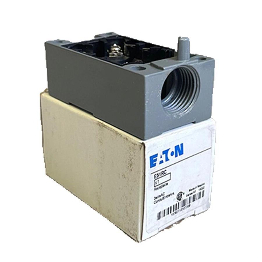 Used NEW EATON CUTLER-HAMMER E51RC LIMIT SWITCH RECEPTACLE 3-WIRE AC SERIES A1