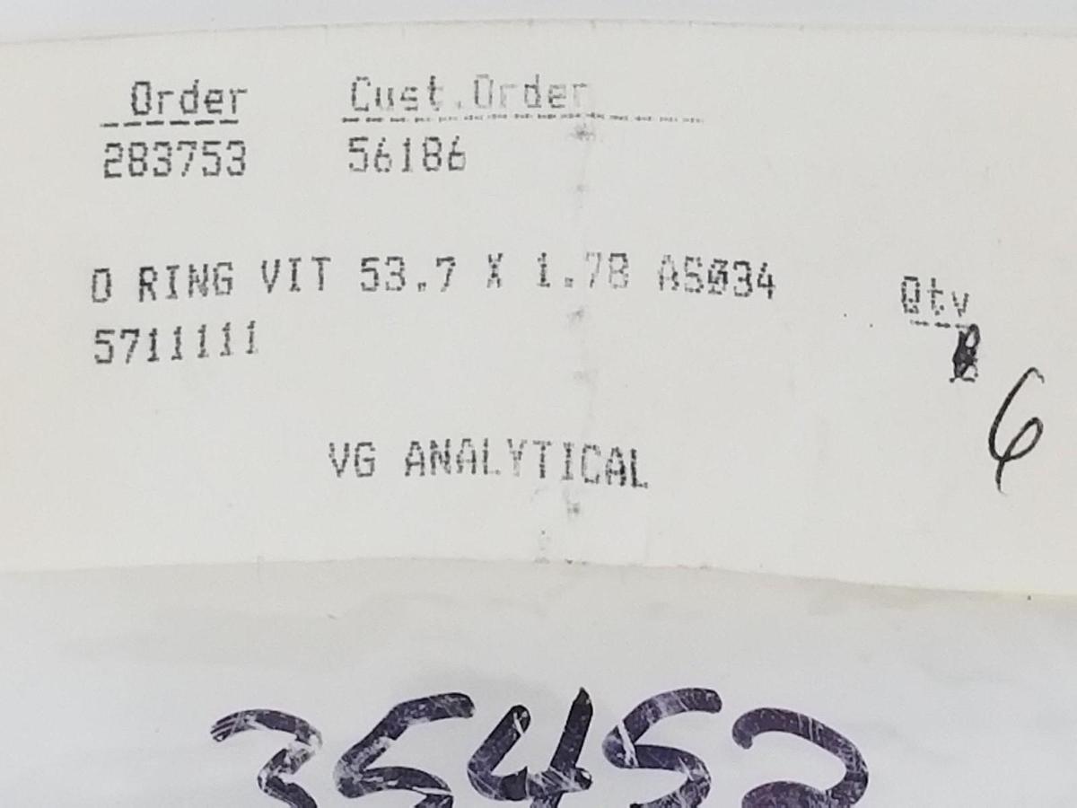 Used LOT OF 5 NEW VG ANALYTICAL 5711111 O-RINGS VIT 53.7 X 1.78 AS034