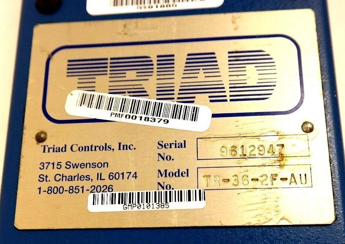 Refurbished TRIAD CONTROLS TR-36-2F-AU 36" 24VDC LIGHT CURTAIN EMITTER TR362FAU REPAIRED