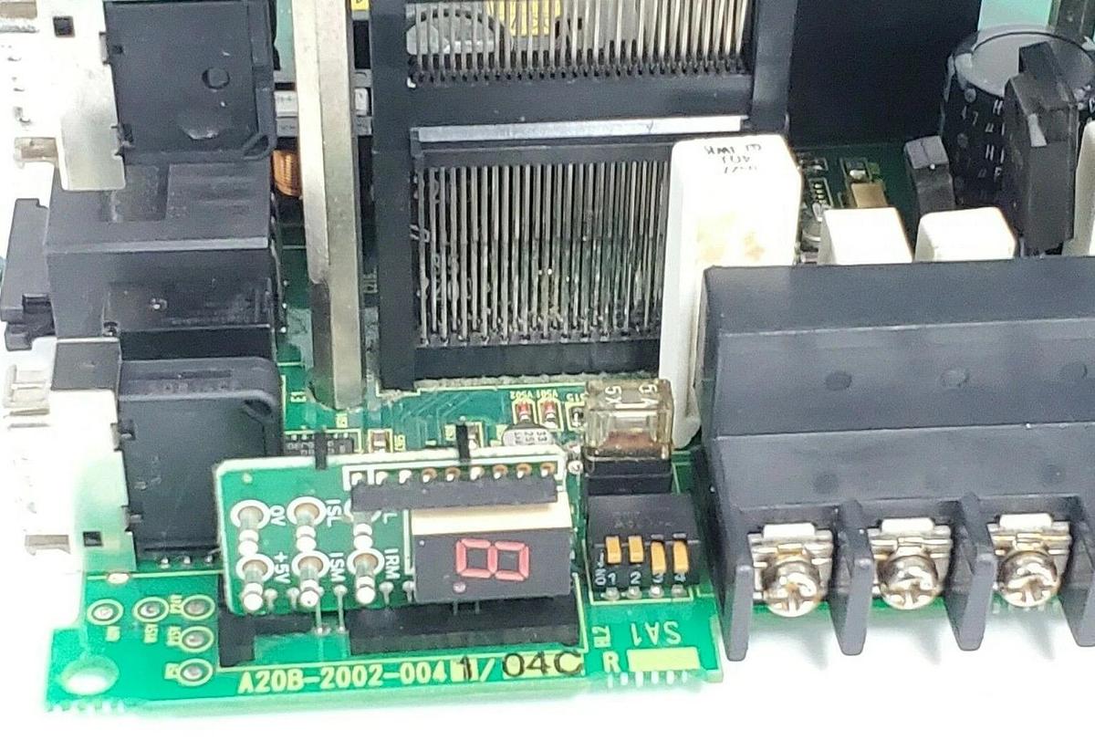 Used FANUC A20B-2002-0041-04C PC BOARD A20B-2002-0041-04 W/ A20B-2002-0031/03C BOARD
