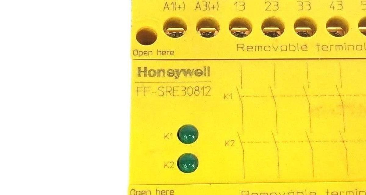 Used HONEYWELL FF-SRE30812 EXTENSION MODULE FFSRE30812