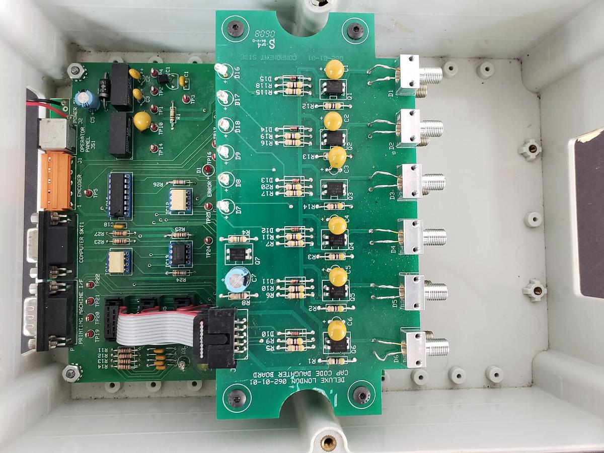 Used DELUXE LONDON 062-01-01 REV-1 CAP CODE MASTER CONTROLLER W/ 3 DAUGHTER BOARDS