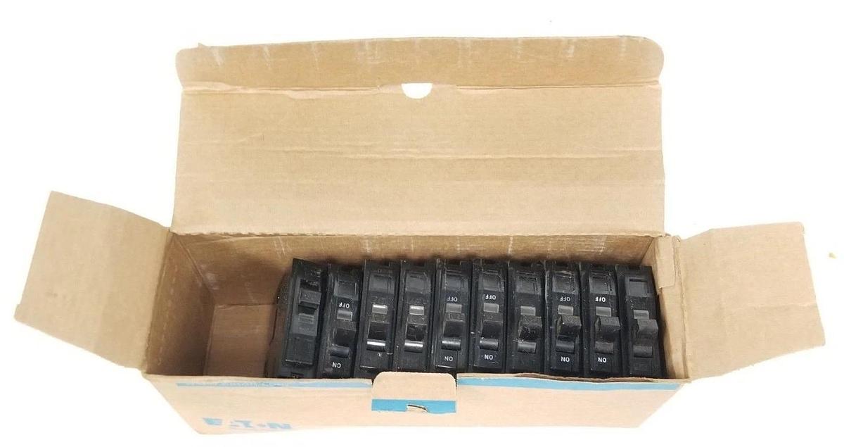 Used LOT OF 10 SQUARE D TYPE QO 120/240VAC 1 POLE CIRCUIT BREAKERS LM-2120