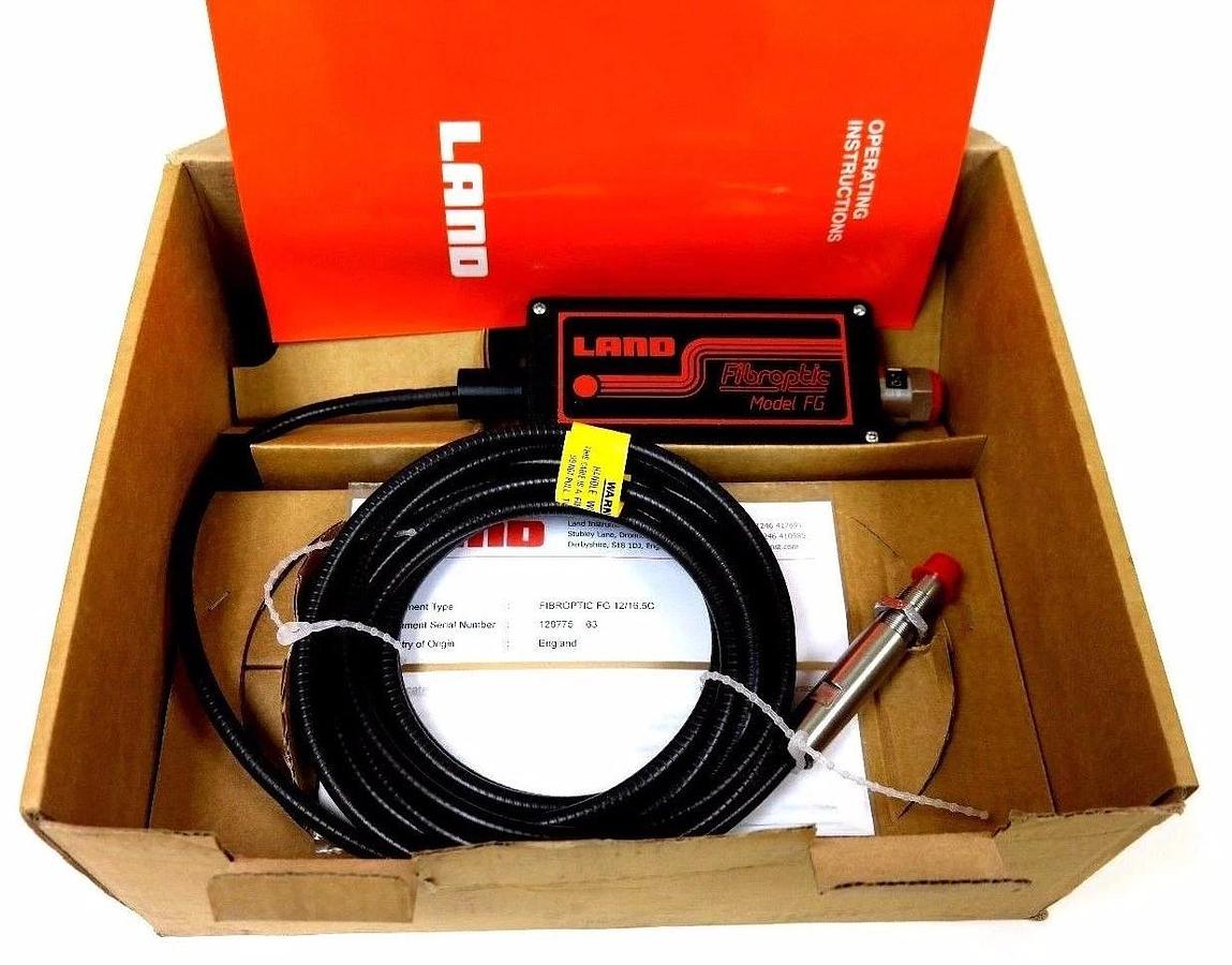 Used NIB LAND FIBROPTIC FG 12/16.5C THERMOMETER W/ EMISSIVITY ADJUSTMENT P/N: 091.443