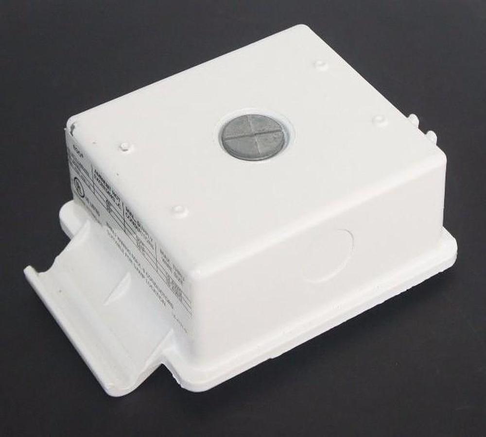 Used NEW LUMINAIRE 929L WIRING ENCLOSURE LB-4791-G USE WITH MB5 SERIES