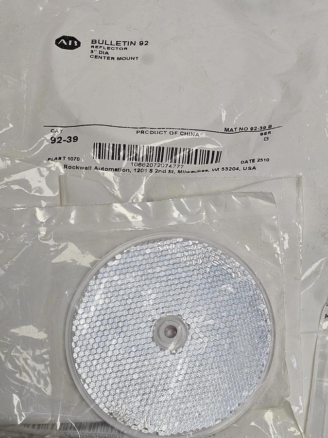 Used LOT OF 11 NEW ALLEN BRADLY 92-39 REFLECTORS 3'' DIA CENTER MOUNT SER. B