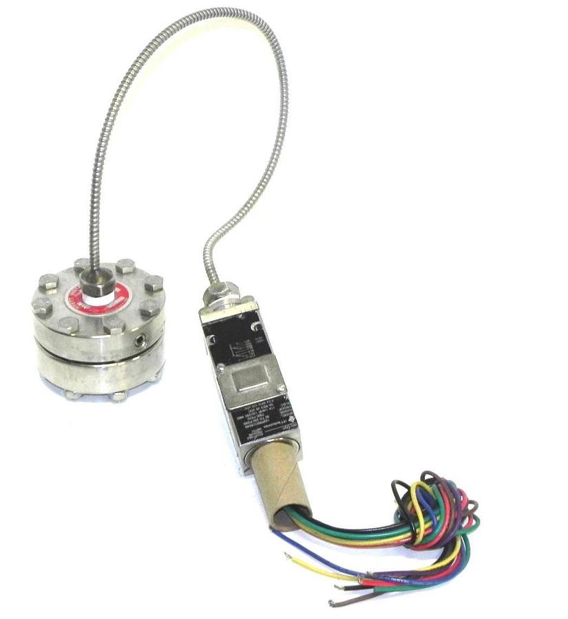 Used NEO-DYN 122P85CC6540 ADJUSTABLE PRESSURE SWITCH W/ HYETT 42MW PRESSURE DIAPHRAM