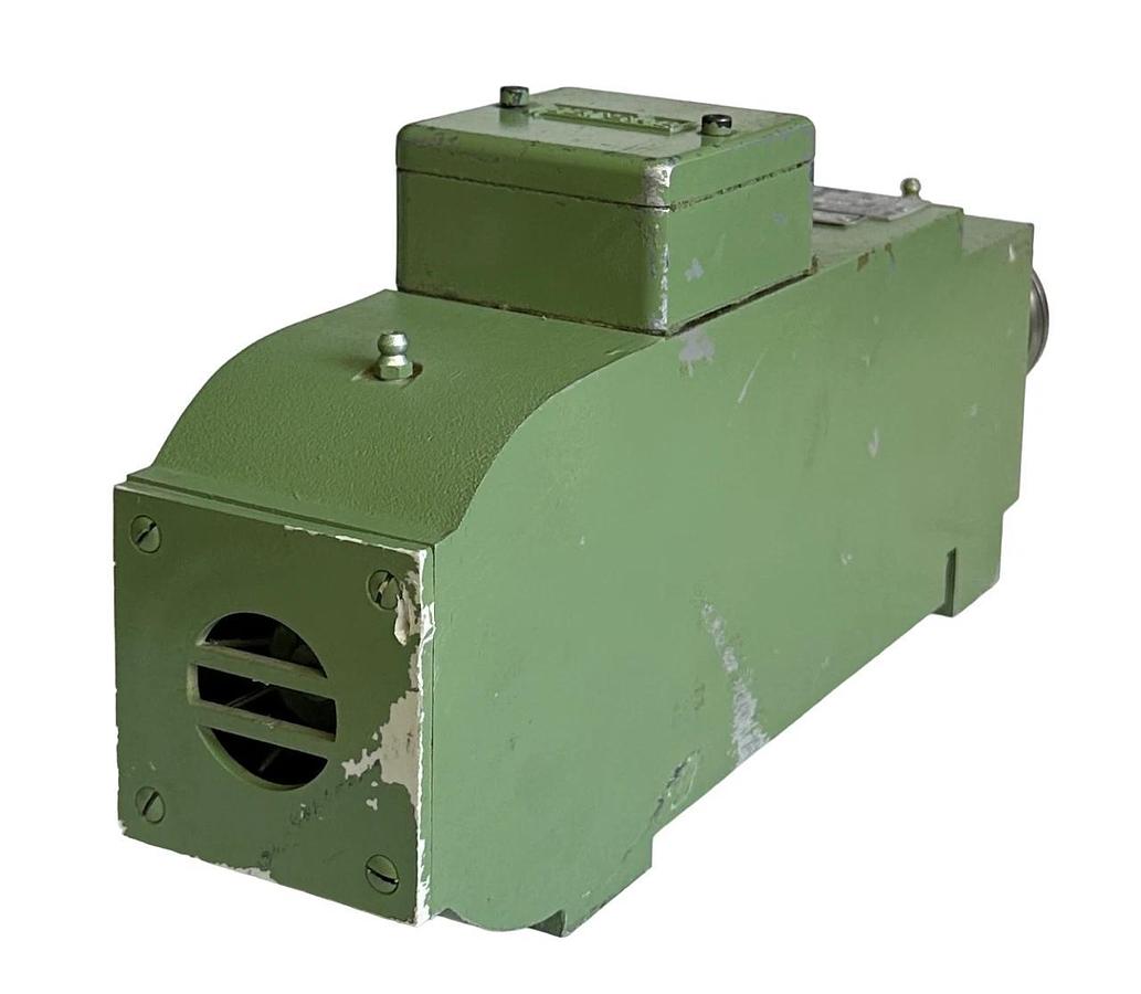 Used PERSKE VS41.15/4 / VS41154 SPINDLE MOTOR 165V 8A VDE 0530 581906 1kW 300Hz
