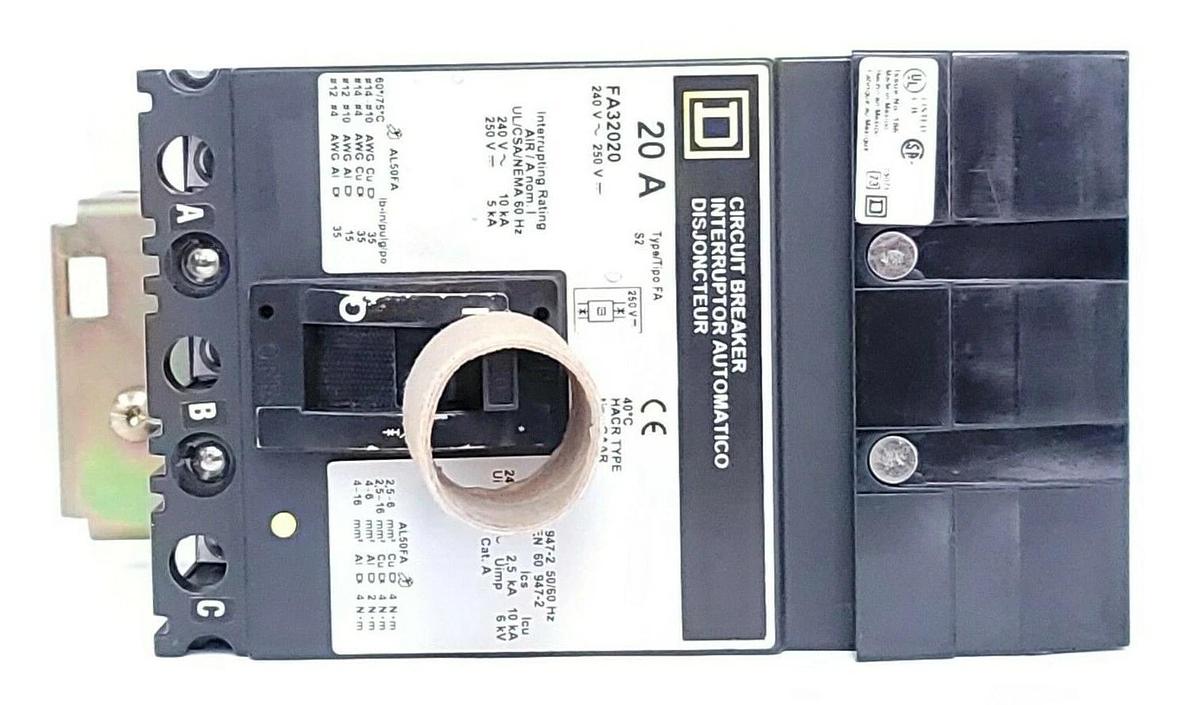 NIB SQUARE D FA32020 CIRCUIT BREAKER 20A, 3P, 240~250V 50/60HZ (DAMAGED)