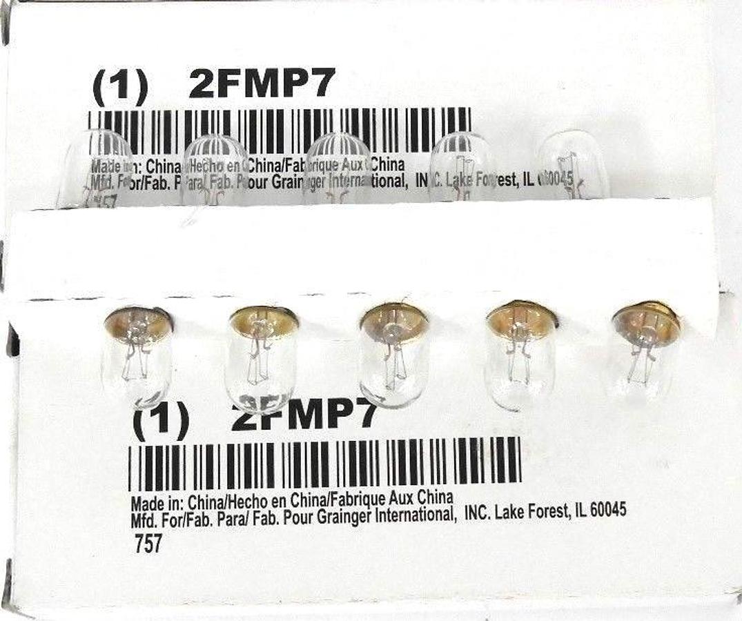 Used LOT OF 20 NEW LUMAPRO 2FMP7 MINIATURE LAMP BULBS