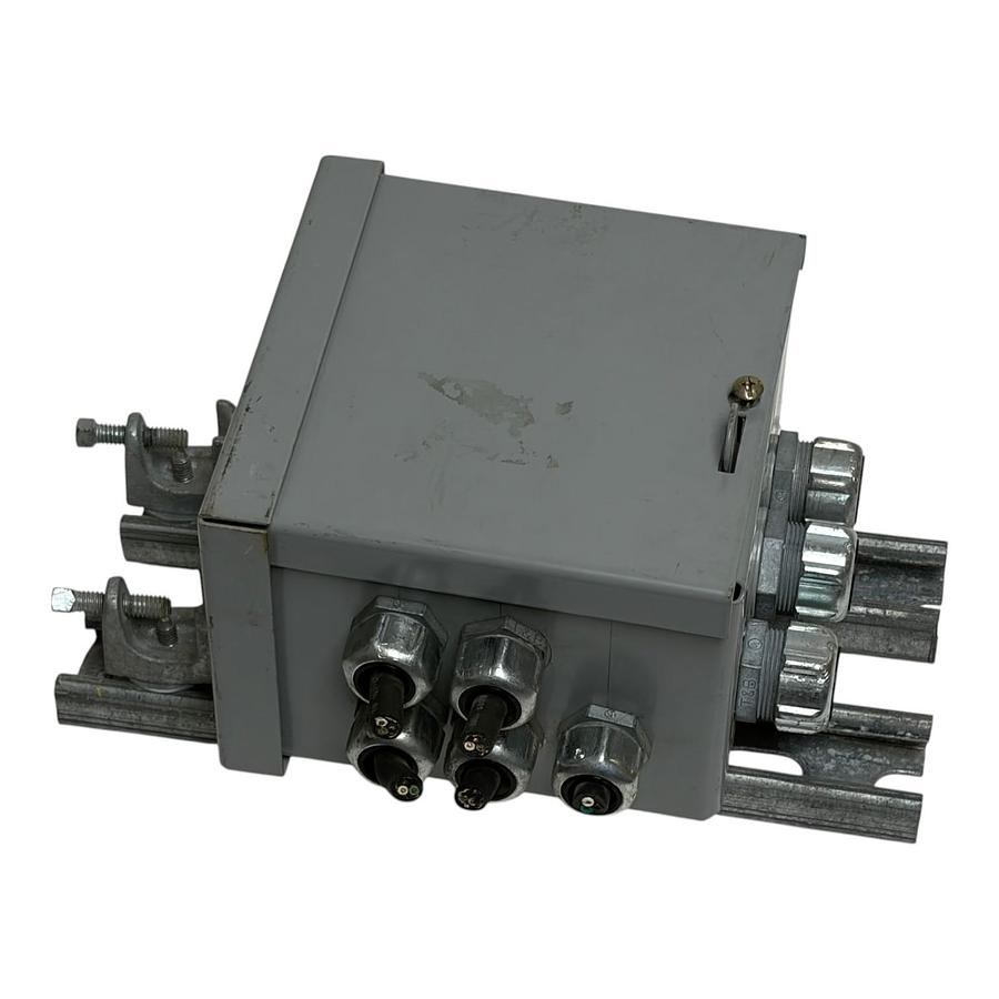 Used Wiegmann RSC060604 NEMA 3R Electrical Junction Box with Unistrut Mount