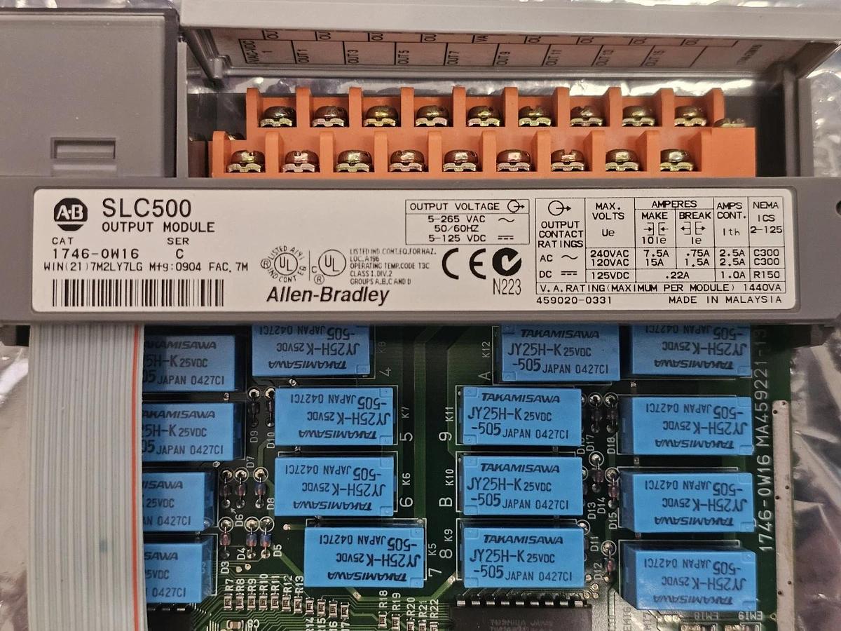Used LOT OF 5 ALLEN BRADLEY 1746-OW16 SER. C OUTPUT MODULES 1746OW16