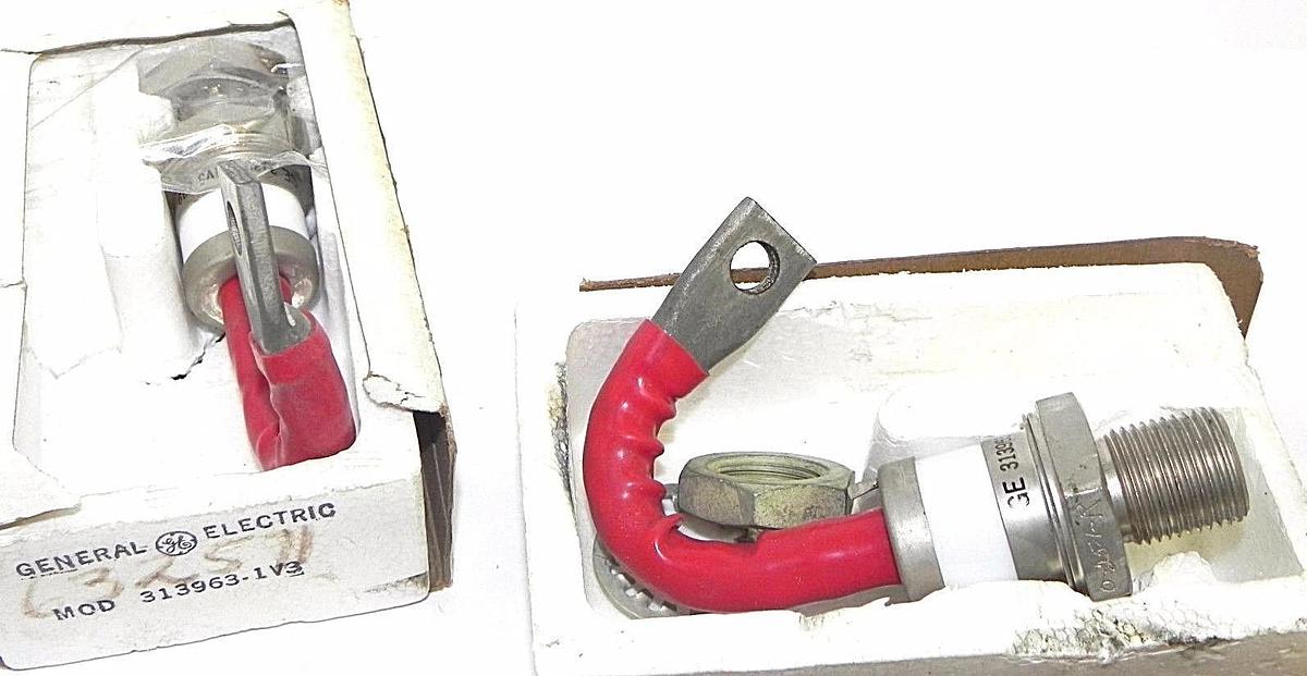 LOT OF 2 NEW GENERAL ELECTRIC MOD 313963-1V3
