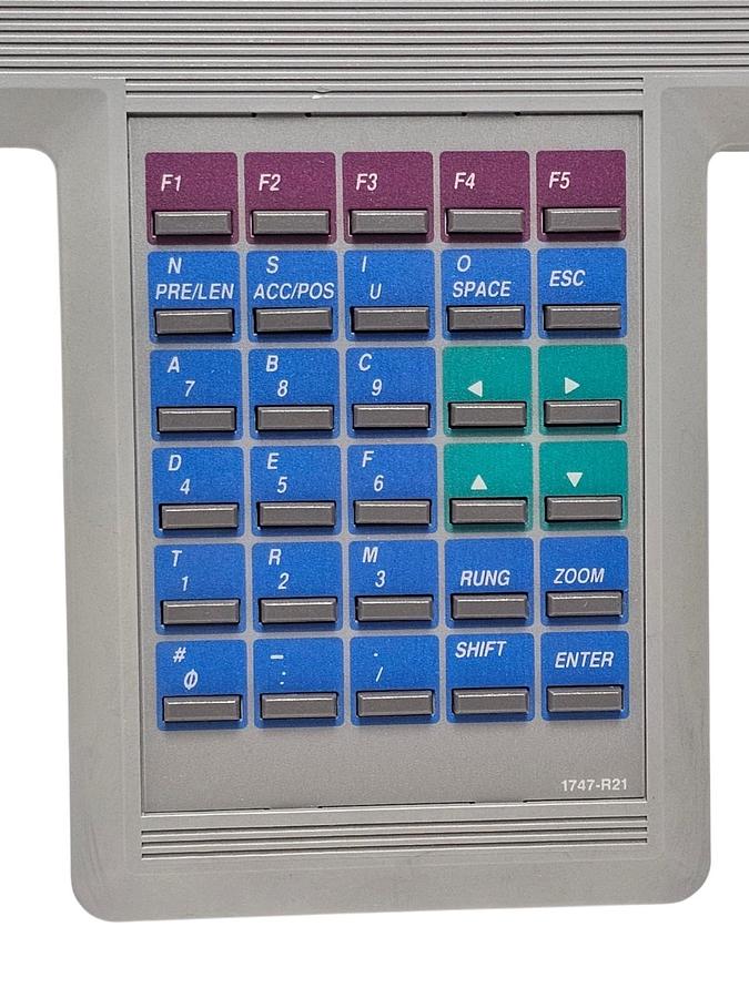 Used ALLEN BRADLEY 1747-PT1 SLC 500 PROGRAMMER 1747PT1 SER. T 24VDC