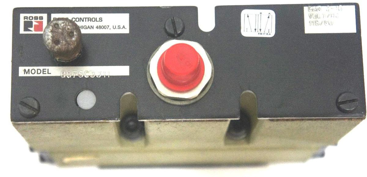 Used NEW ROSS CONTROLS 8076C3311 PILOT VALVE 5/2 125 SPR RET SGLCHRY