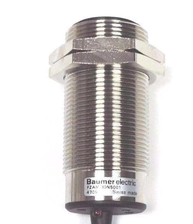 Used NIB BAUMER ELECTRIC FZAM-30N5001 PHOTO ELECTRIC SENSOR FZAM30N5001, 10-40VDC