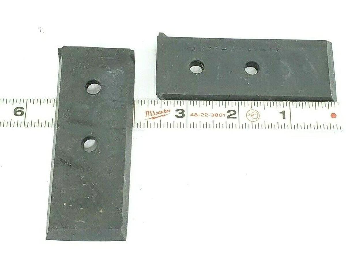 Used LOT OF 3 NEW OKUMA H1023-0025-18 WIPERS LU45 LOWER CLOSS-SLIDE (BACK PLATE RIGHT