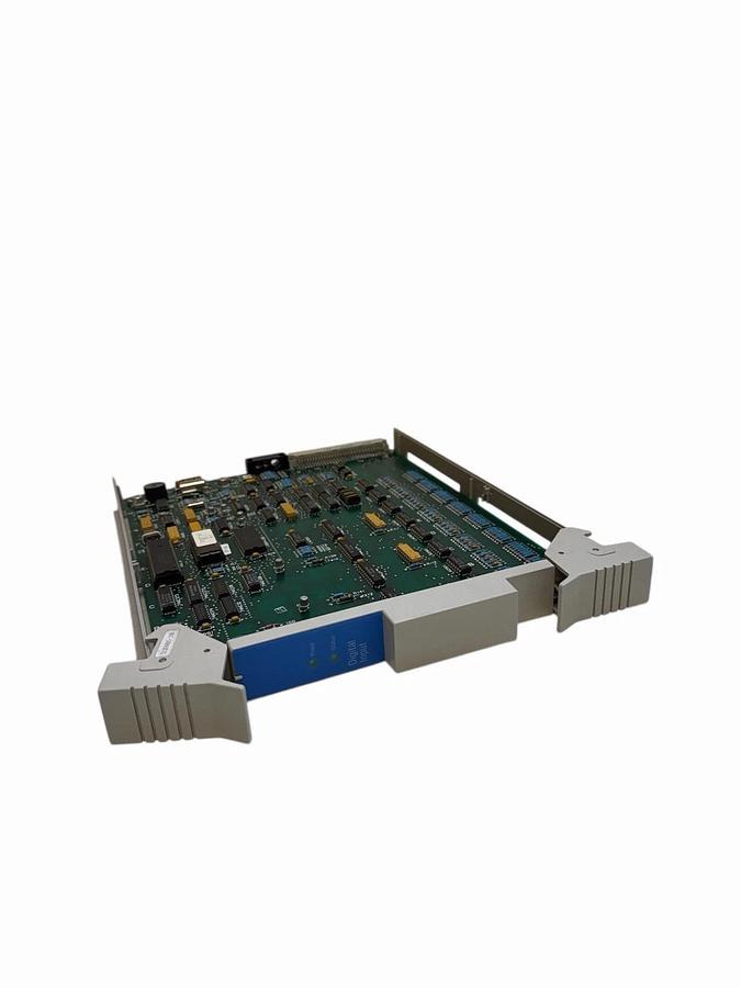 Used HONEYWELL 51401525-100 Rev A 15-Slot Chassis w/ (13) Digital & (2) Analog Module