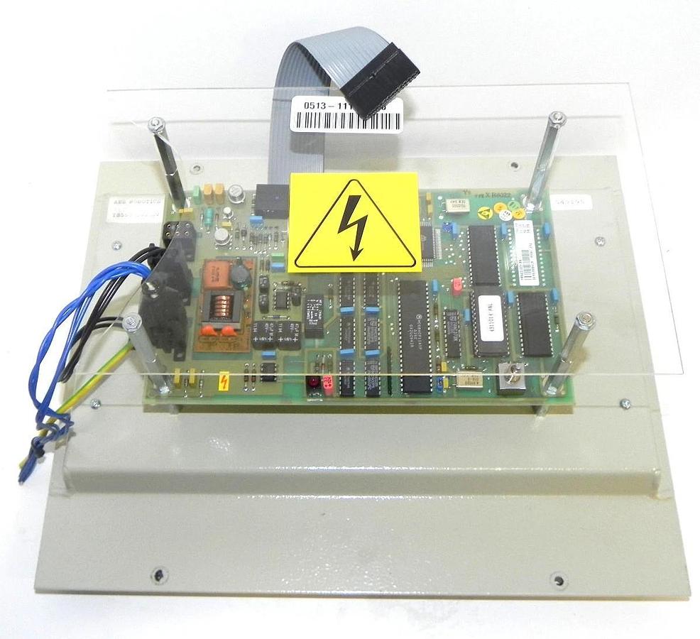 Used ABB ROBOTICS YB560-101-SV PC BOARD MONITOR LCD W/ YB560103-BR BOARD
