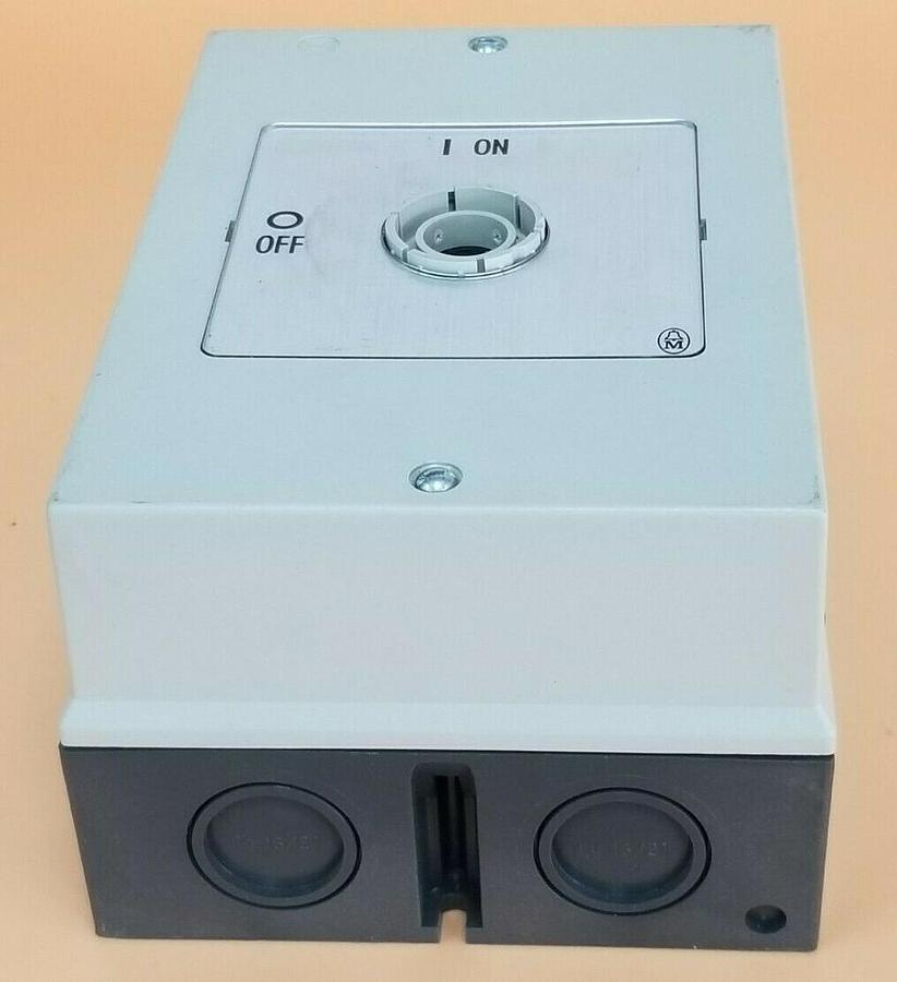 Used NIB KLOCKNER MOELLER P3-63/I DISCONNECT SWITCH HOUSING P3-63/I/SVB (INCOMPLETE)