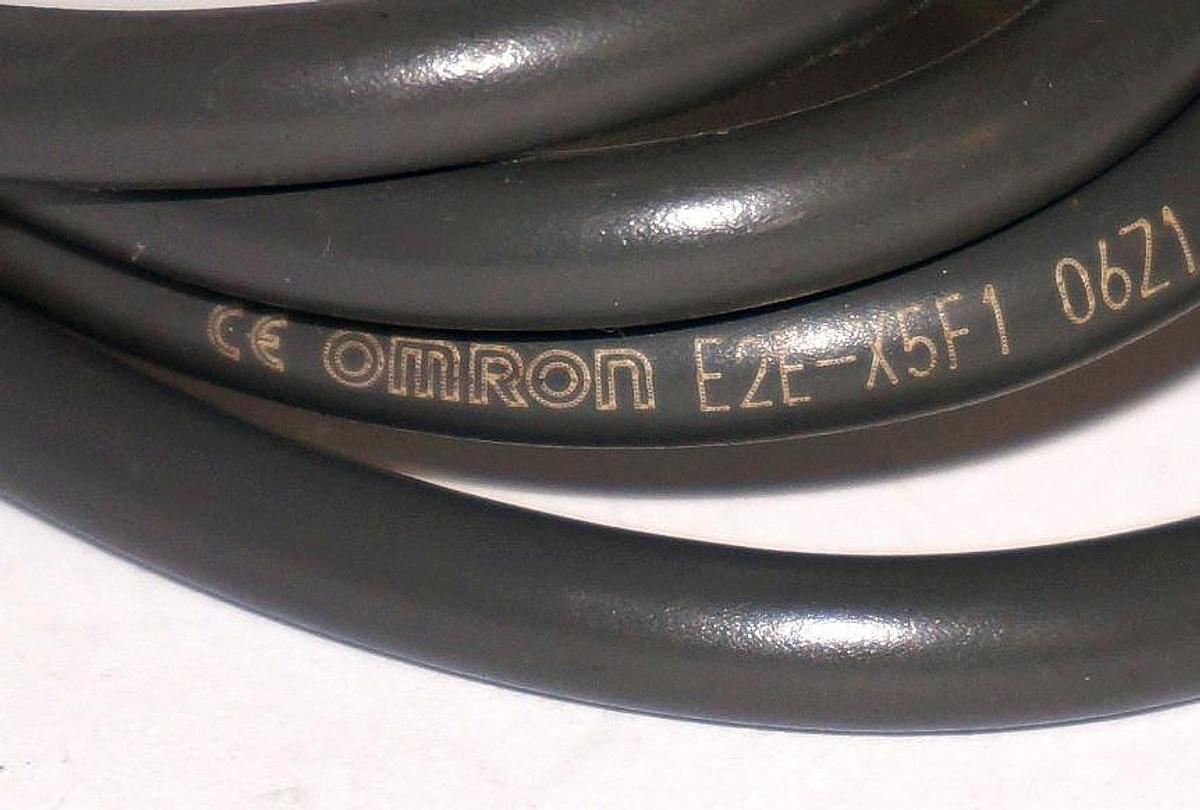 Used OMRON E2E-X5F1 INDUCTIVE PROXIMITY SWITCH E2EX5F1