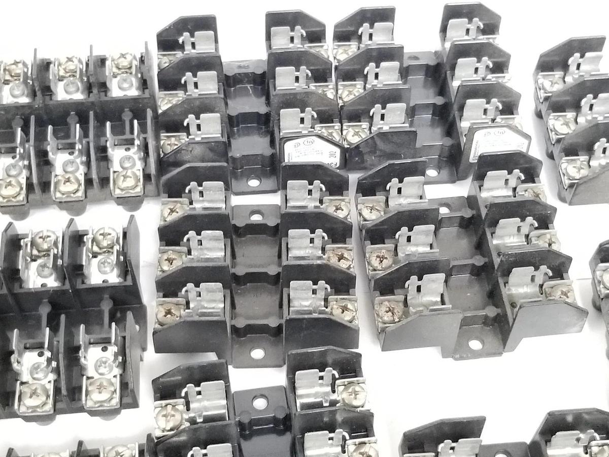 Used LOT OF 23 MARATHON F30A3SP FUSE HOLDERS 250V, 30A, 3P, 10AWG, 98130-3