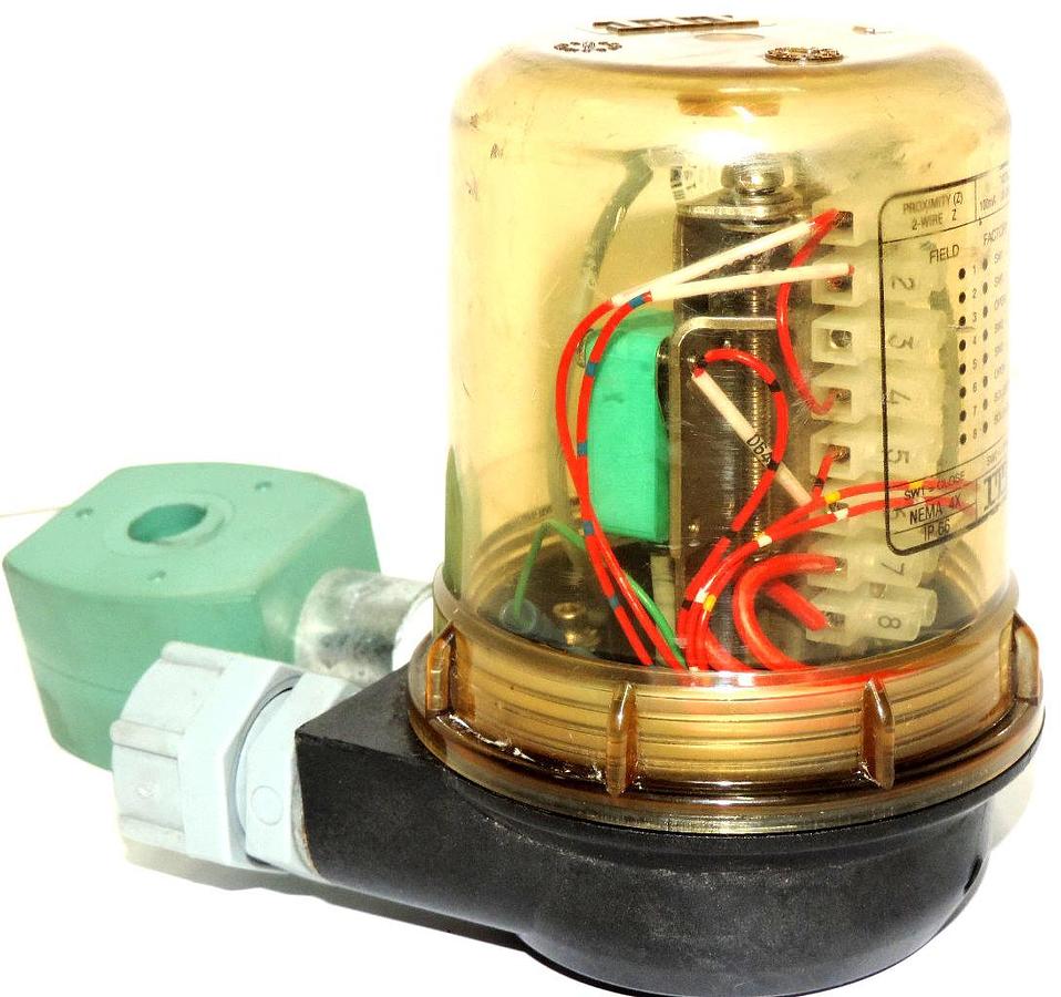 Used ITT IP 66 NEMA 4X OPEN/CLOSE SWITCH BACK WITH ASCO MP-C-080 SOLENOID