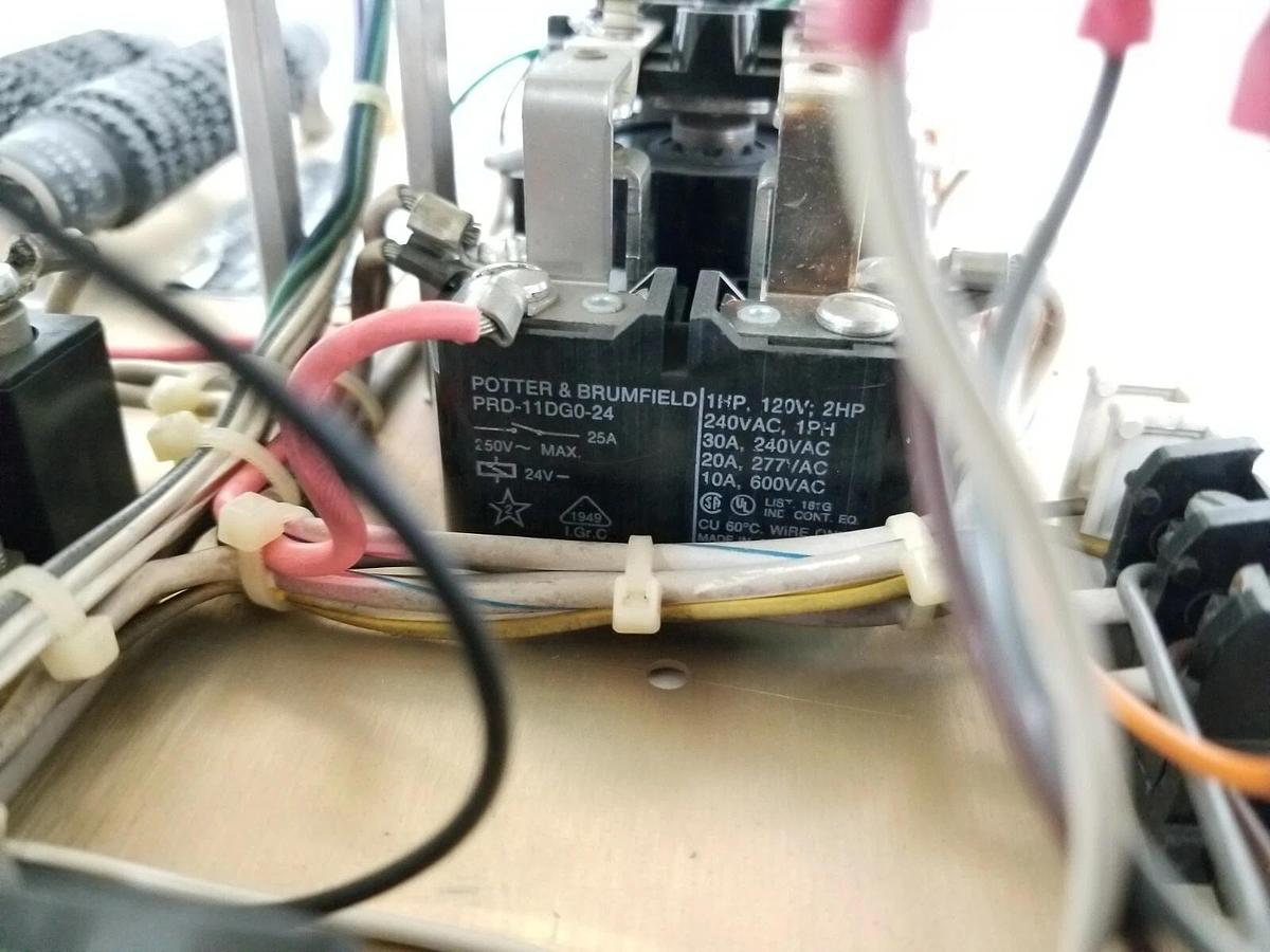Used POLYSPEDE RSC-300 ADJ. SPEED DRIVE OPTION: S21, J2 INPUT: 230V, E1530-052
