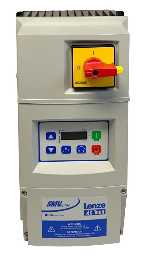 LENZE AC TECH ESV152N04TMC / 13374838 SMVector 1.5kW/2HP ESV152N04TMCXX1C42 NSMP