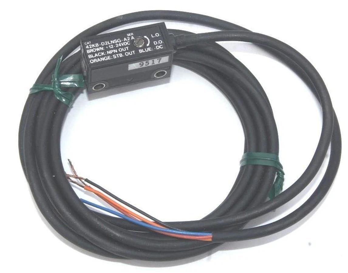 Used NIB ALLEN BRADLEY 42KB-D2LNSG-A2 PHOTOELECTRIC SENSOR SER. A, 42KBD2LNSGA2