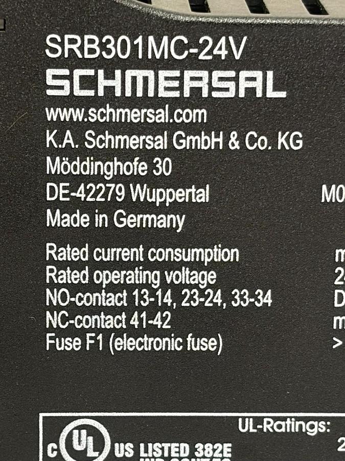 Used Schmersal SRB301MC-24V Safety Relay Module 24VDC 3 NO 1 NC New Surplus