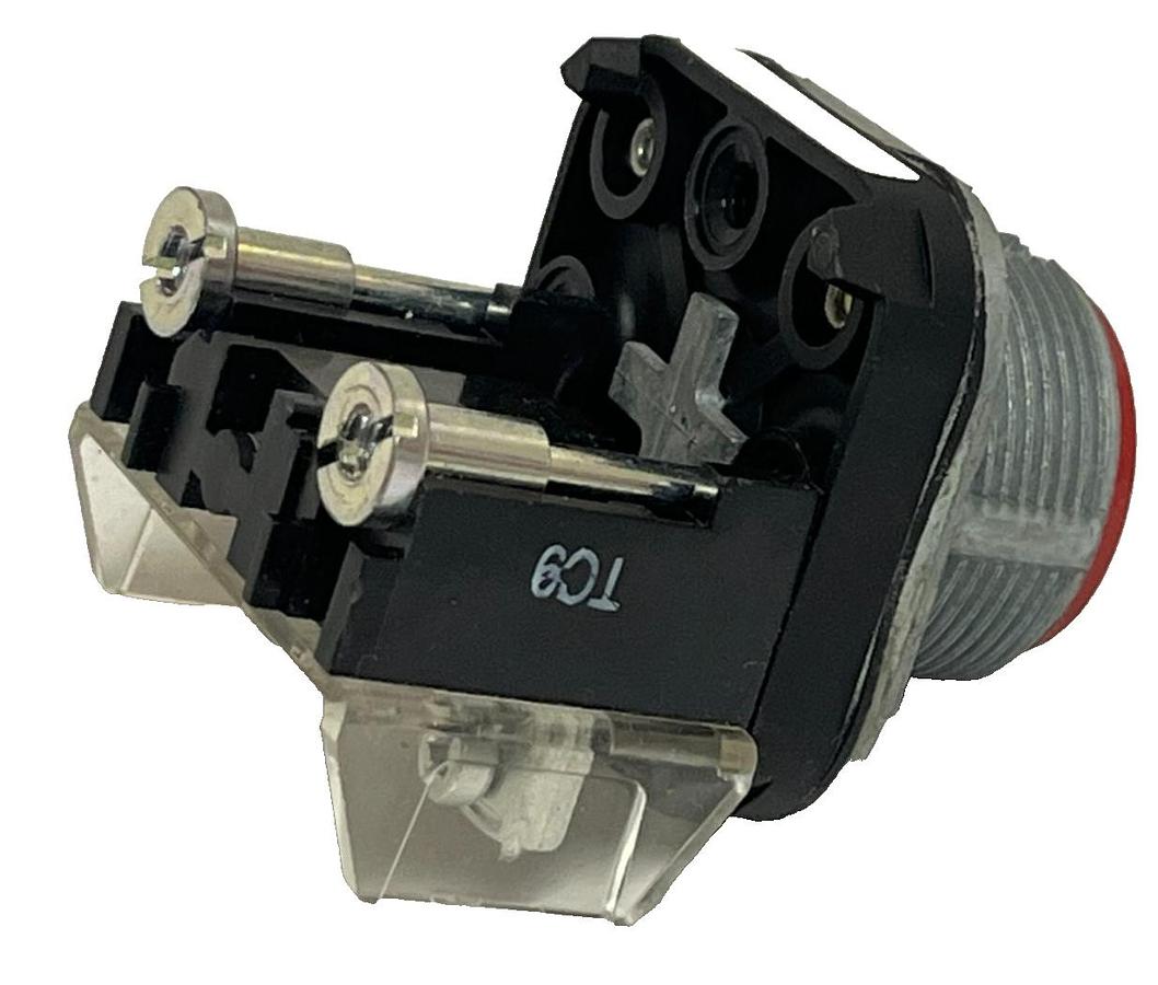 Used Allen-Bradley 800T-A6D2 Ser. T 30mm Momentary Push Button - Flush Head - Red