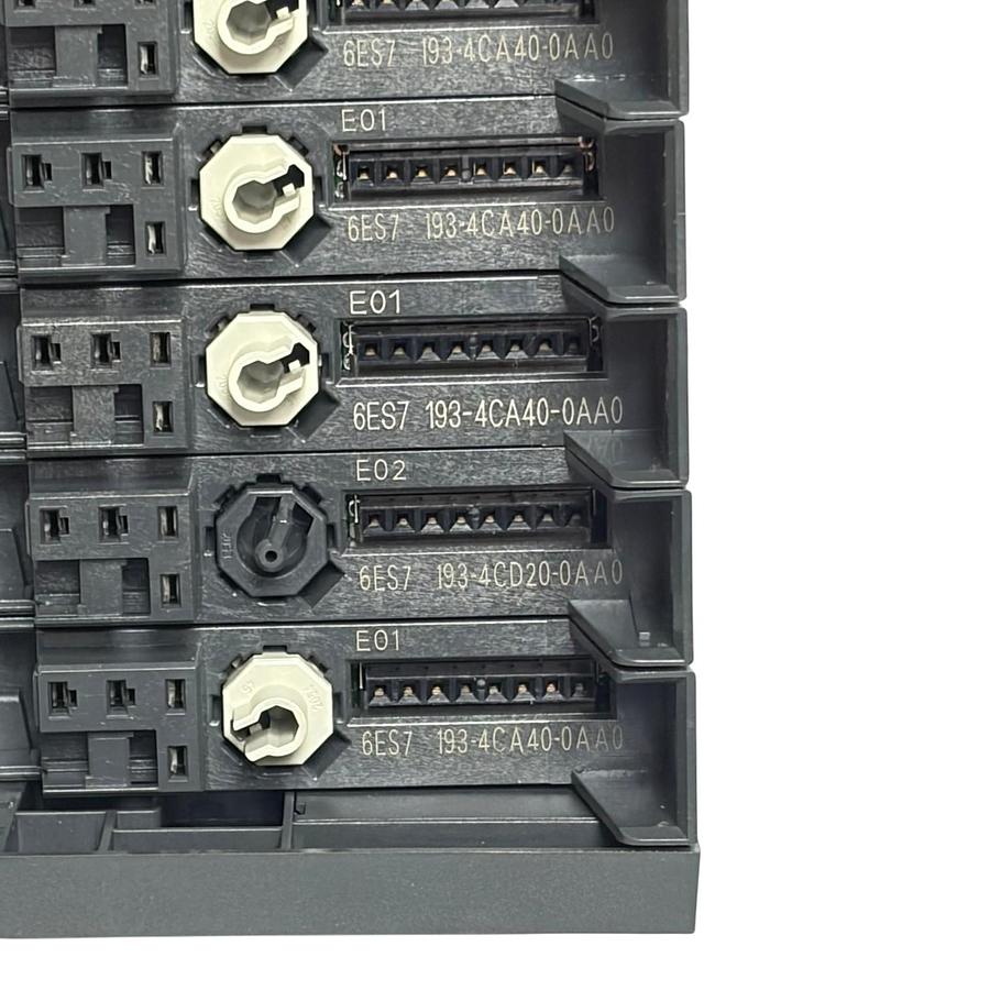 Used Siemens 6ES7151-8AB01-0AB0 ET 200S IM151-8 CPU Rack with Base Modules