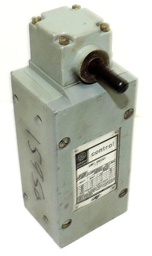Used GENERAL ELECTRIC CR115GX101 LIMIT SWITCH 10AMP 600V MAX CR115-GX101