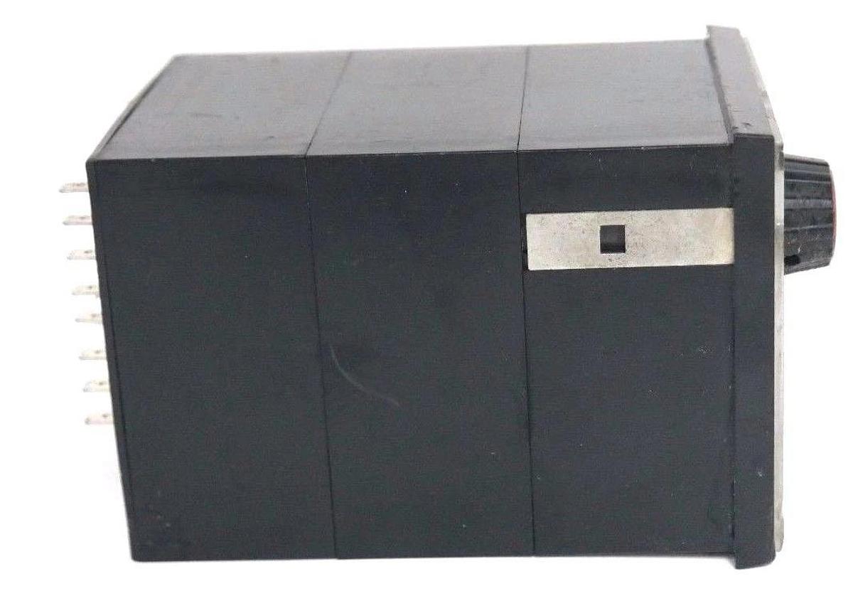 Used DOLD REGLER PT100 TEMPERATURE CONTROLLER DIZ 3A 2315.1