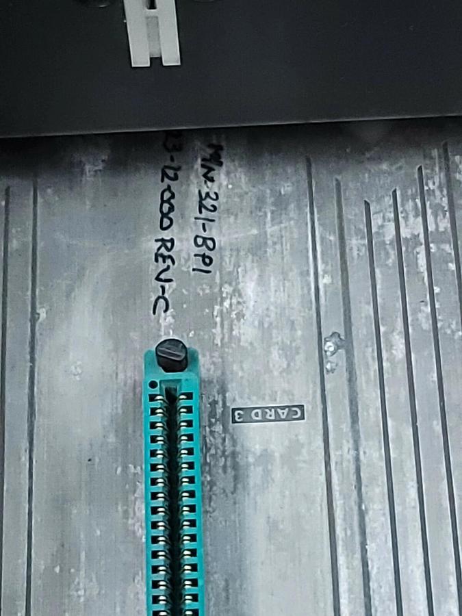 Used ISSC MODEL 321 MODULE SLOT RACK SER. 81951