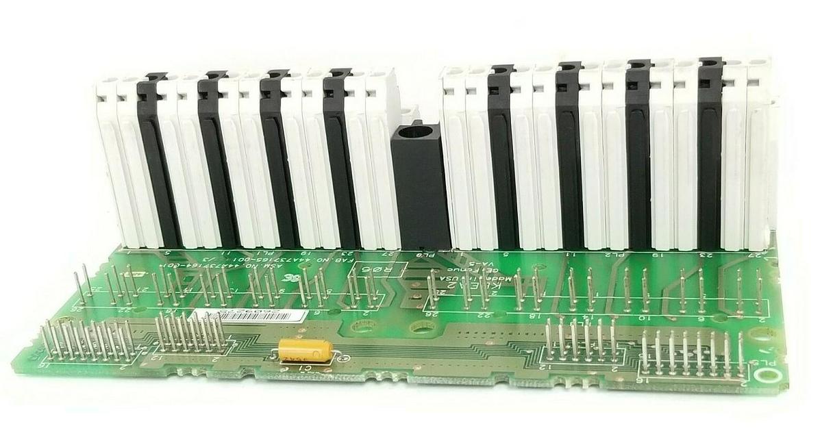 Used GE FANUC 44A737164-G01 TERMINAL BOARD KBEA2 VA-5 44A737165-001R03/3