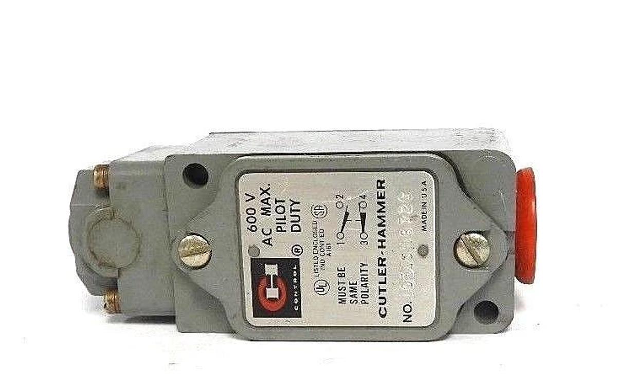 Used CUTLER-HAMMER 10316H872C LIMIT SWITCH 600V AC MAX.