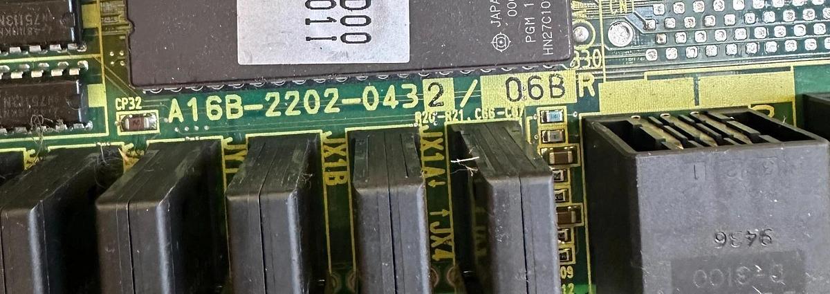 Used FANUC A16B-2202-0432/06B SPINDLE DRIVE BOARD A16B-2202-0432