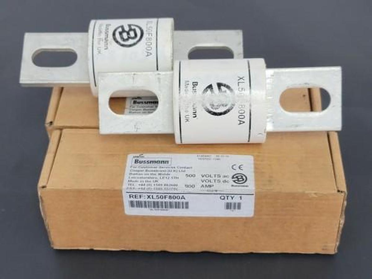 Used LOT OF 2 COOPER BUSSMANN XL50F800A SEMICONDUCTOR FUSES 500V 800A