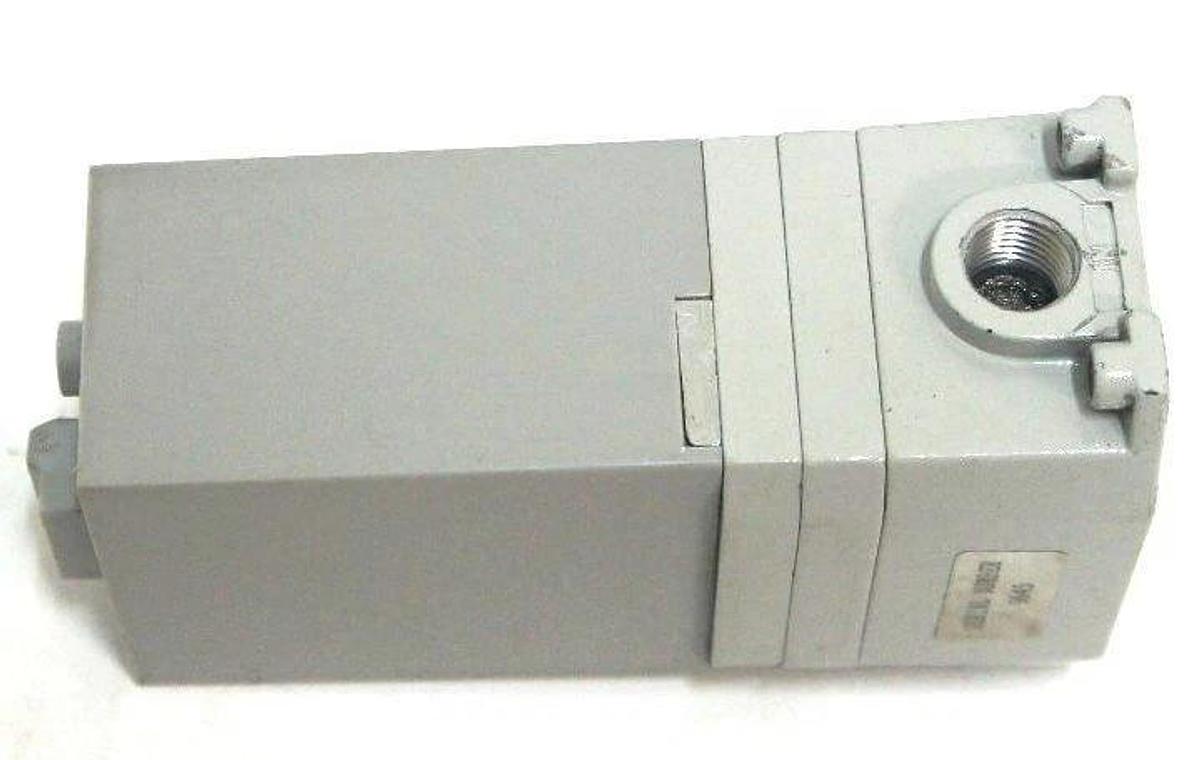 Used RONAN ENGINEERING X55-600-GP-1-SM TRANSDUCER X55-600-GP, 36VDC, 3-15PSIG