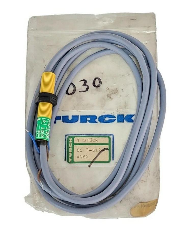 Used NEW TURCK BI2-S12-AN6X PROXIMITY SENSOR BI2-M12-AN6X 10-30VDC, SN: 2mm