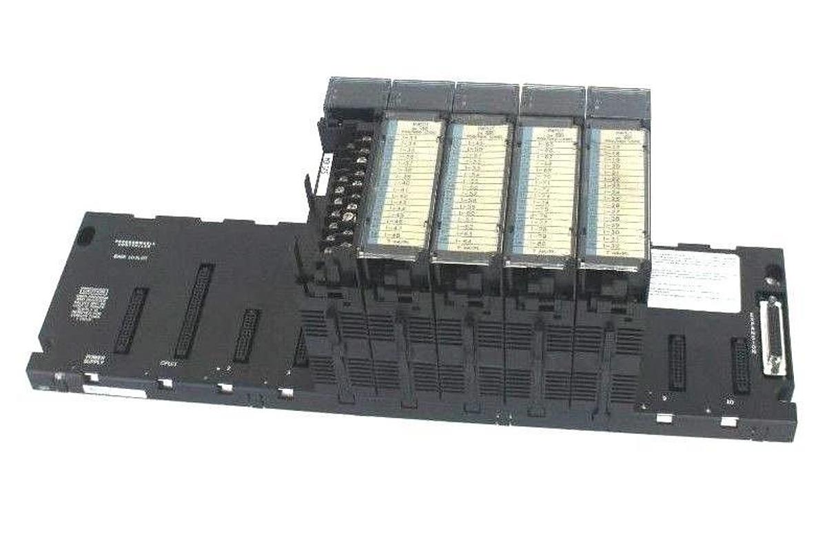 Used GE FANUC IC693CHS391H 10 SLOT RACK W/ (4) IC693MDL645D & (1) IC693MDL740E